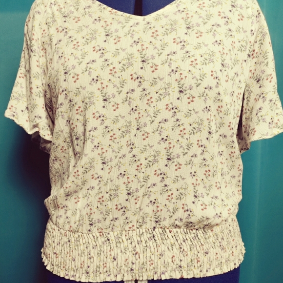 Paper Crane Tops - Floral top